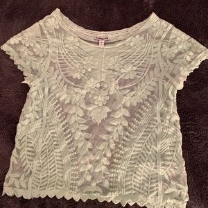 📦MOVING SALE📦 Express green shirt